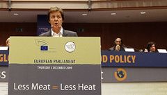 Paul McCartney chce bezmas pondlky, lobbuje v Bruselu